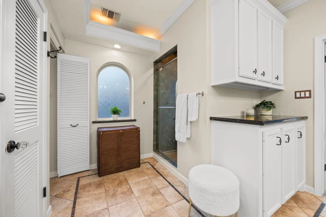 Photo of 4447 Balboa Drive