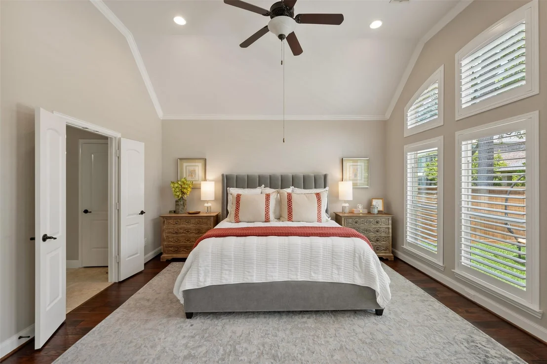 Photo of 127 E Canyon Wren Circle
