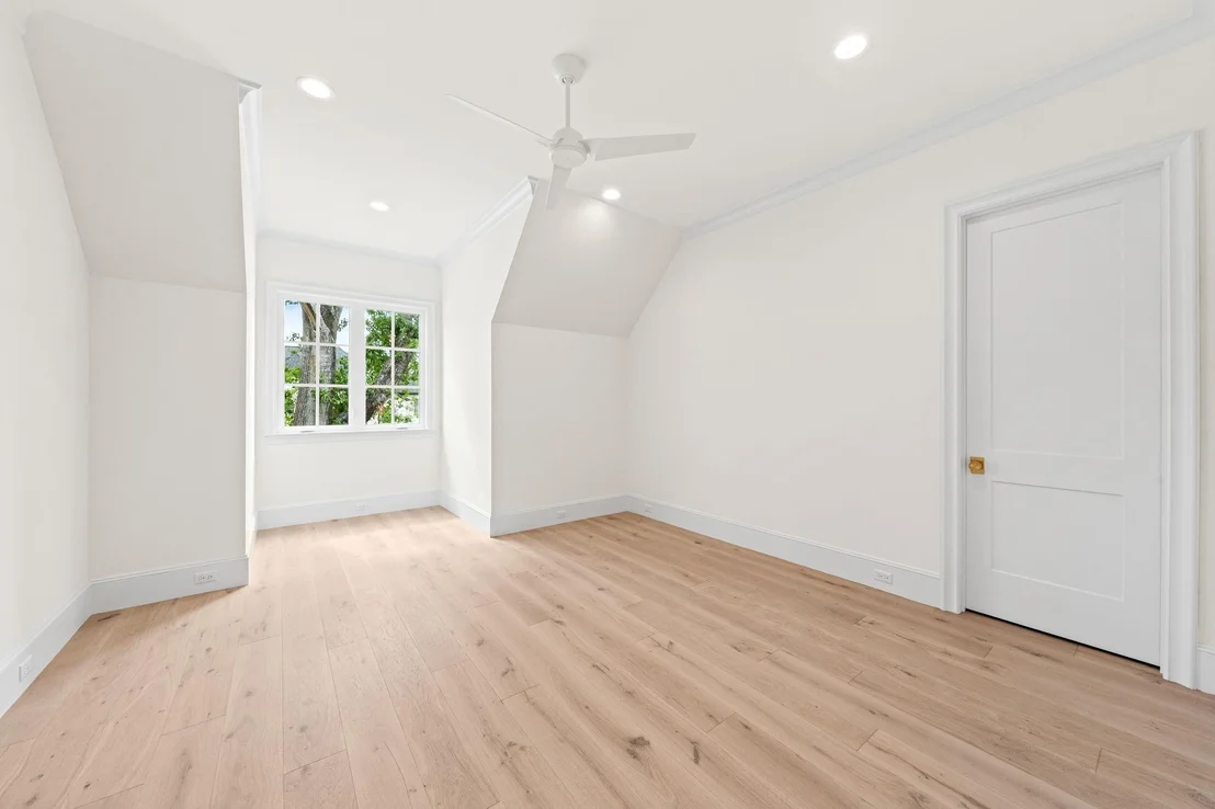 Photo of 1614 Lynnview Drive