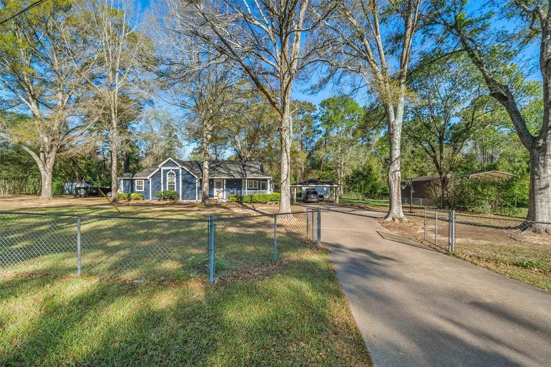 Photo of 201 Pine Road