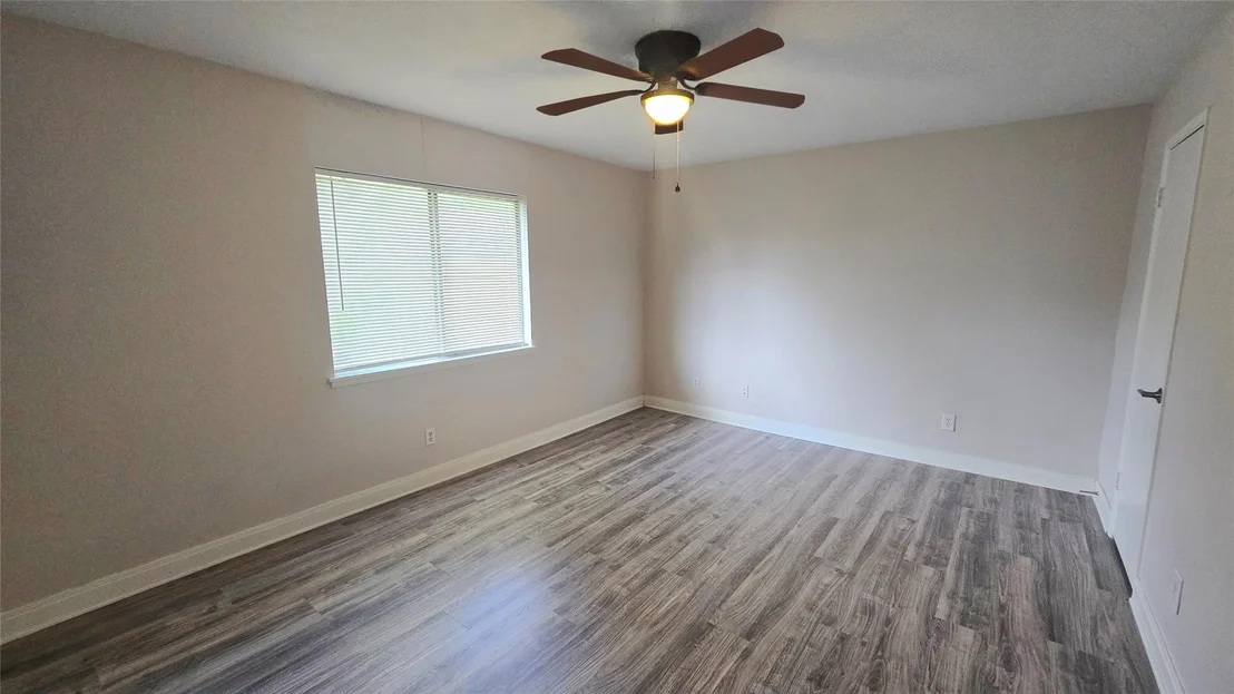 Photo of 6934 Tara Drive