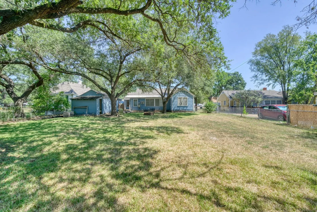 Photo of 1004 Milner