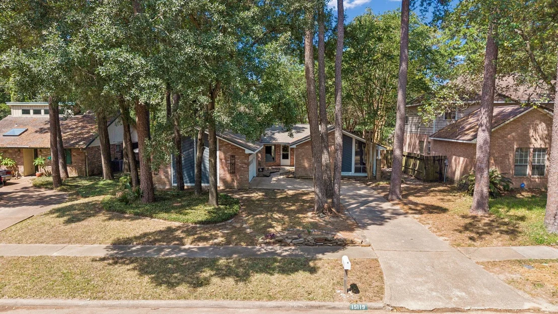 Photo of 15119 Willow Branch Drive