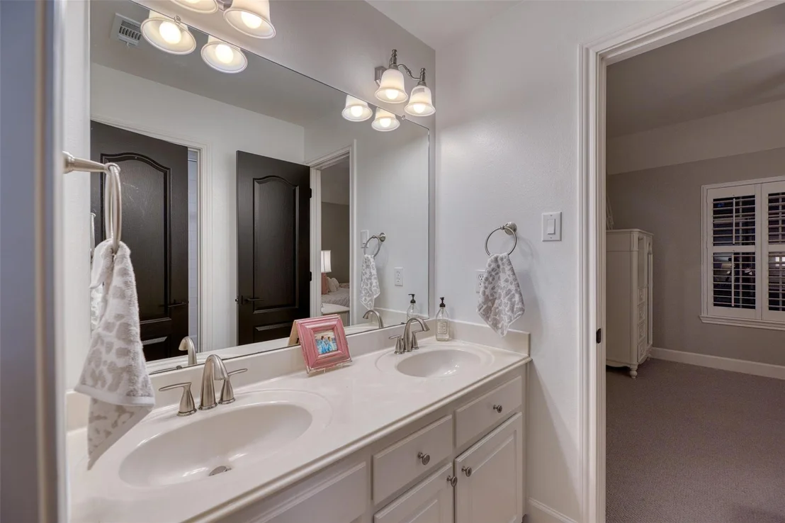 Photo of 19522 Tamarack Way