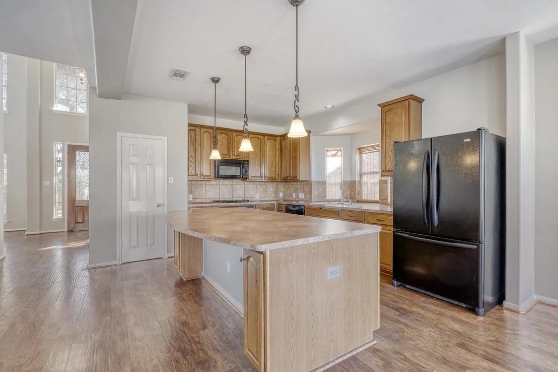 Photo of 7510 Rosepath Lane