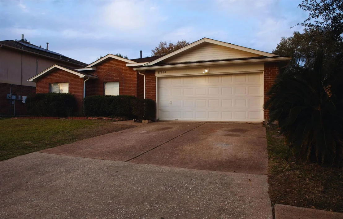 Photo of 17058 Clan Macgregor Drive