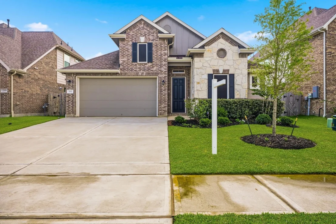 Photo of 2717 Bisbee Road