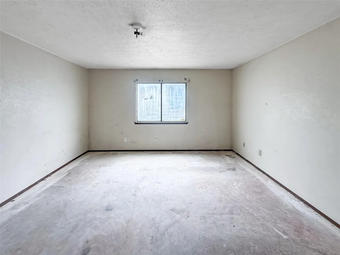 Photo of 5815 Evening Shadows Lane