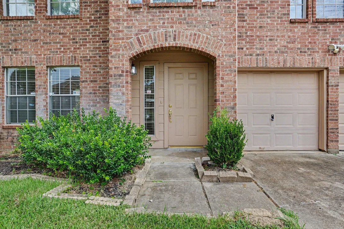 Photo of 8823 Emerald Heights Lane