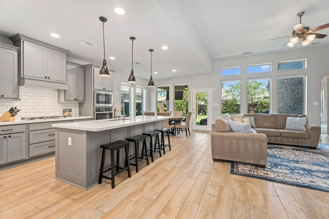 Photo of 28118 Knight Peak Drive