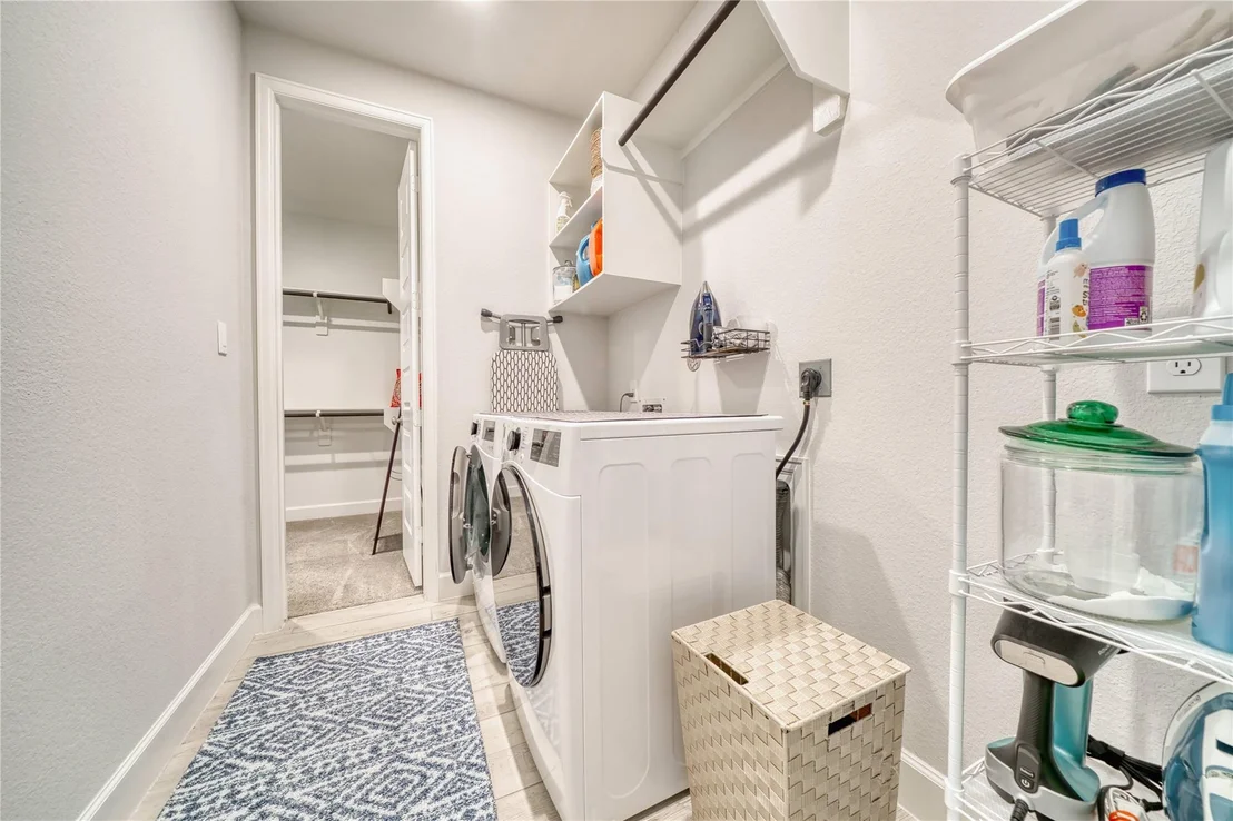 Photo of 8827 Harbor Pines Drive