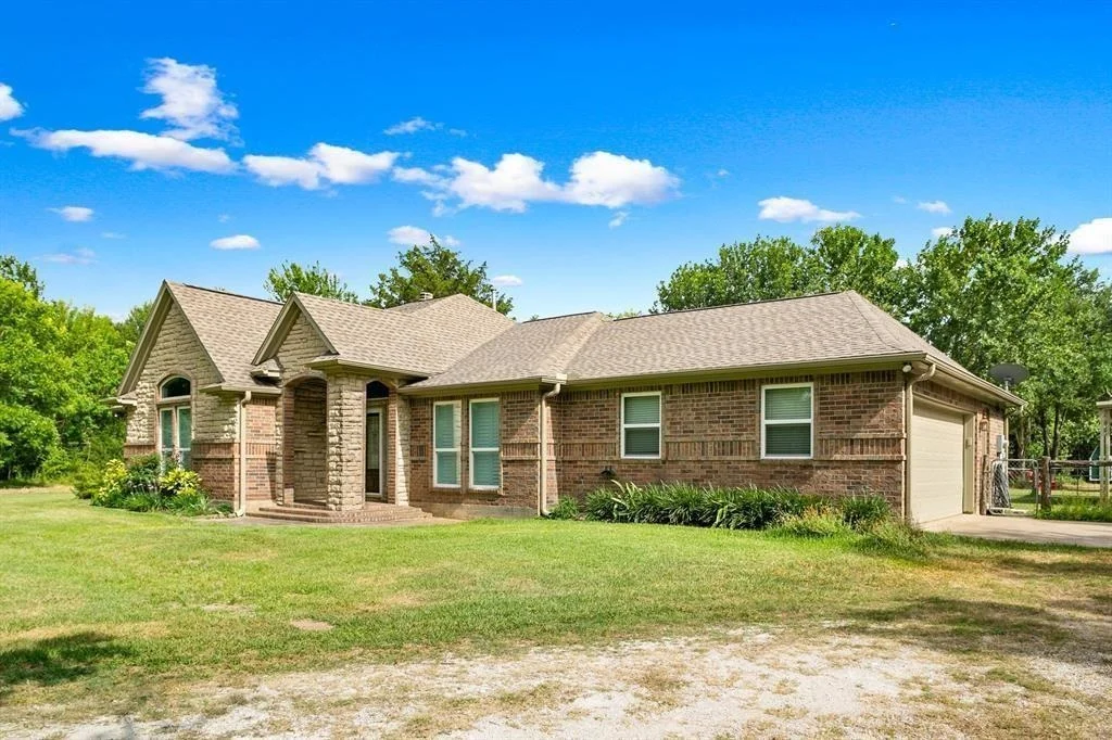 Photo of 27111 Clay Road