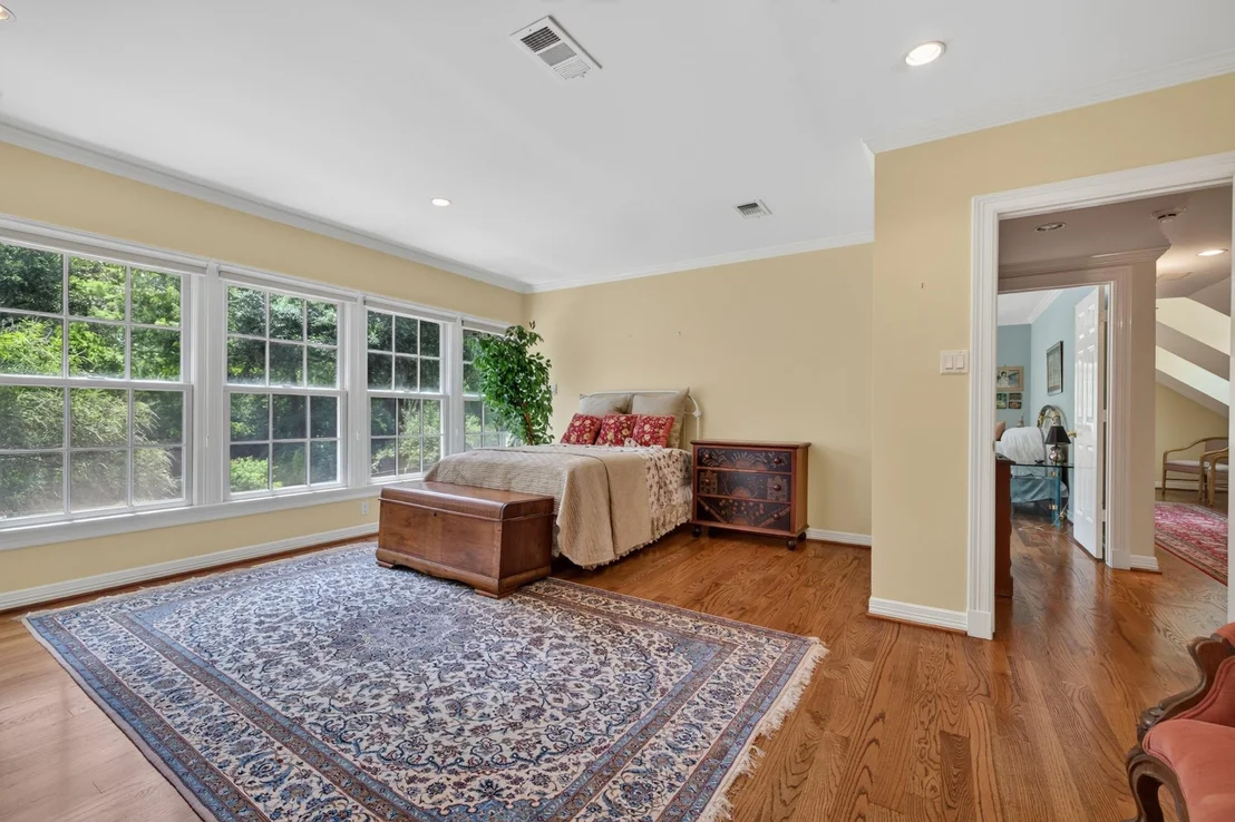 Photo of 35 W Rivercrest Drive