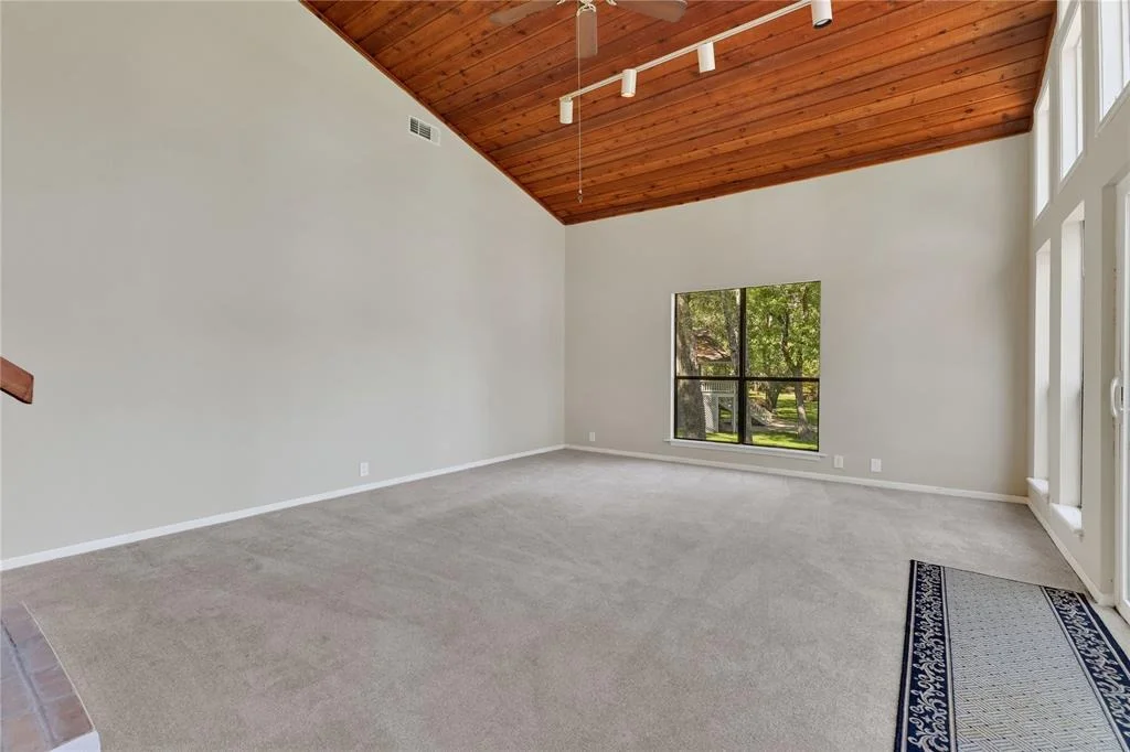 Photo of 315 Indian Creek Drive