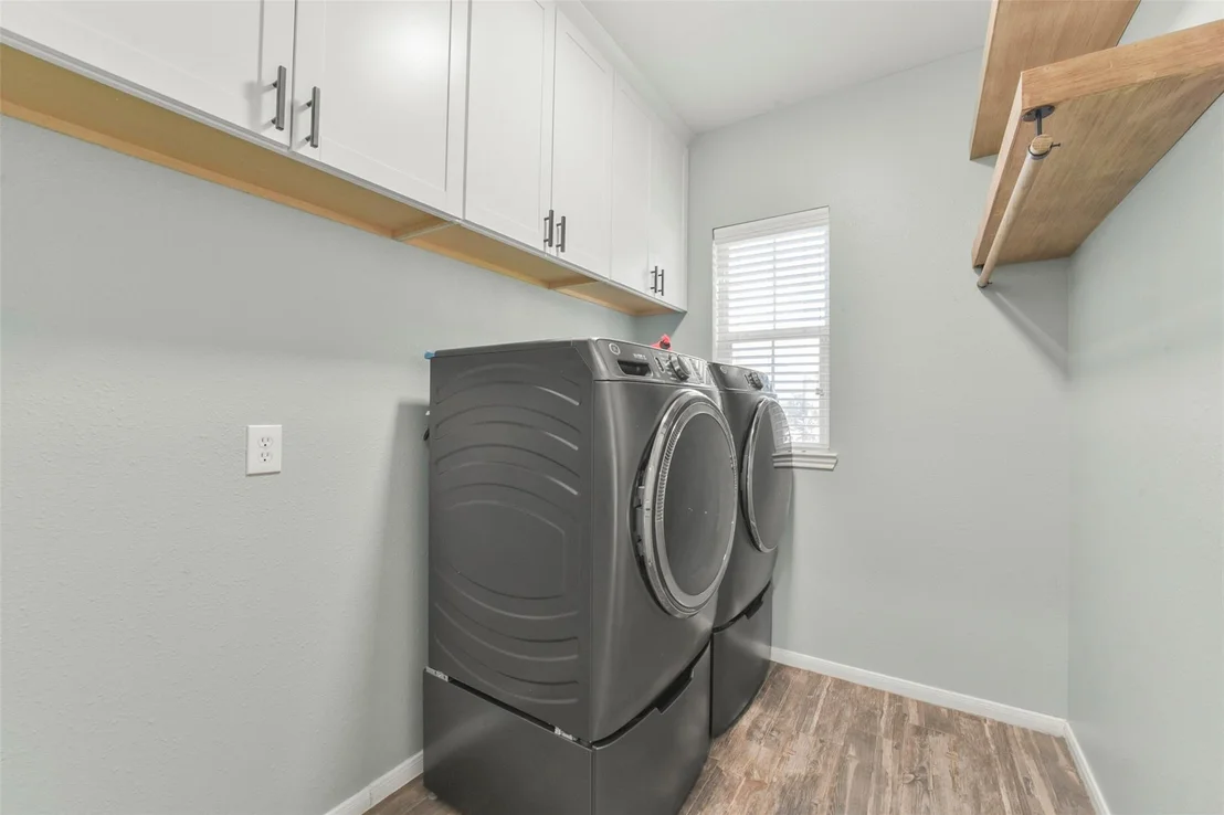 Photo of 15730 Lake Loop Drive