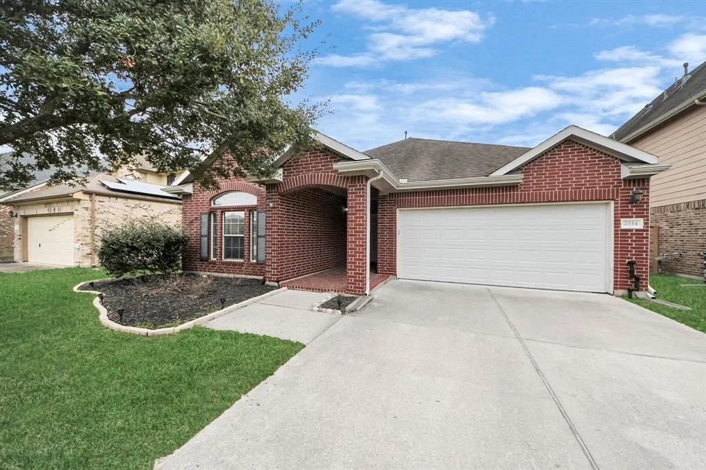 Photo of 2534 Pelican Drive