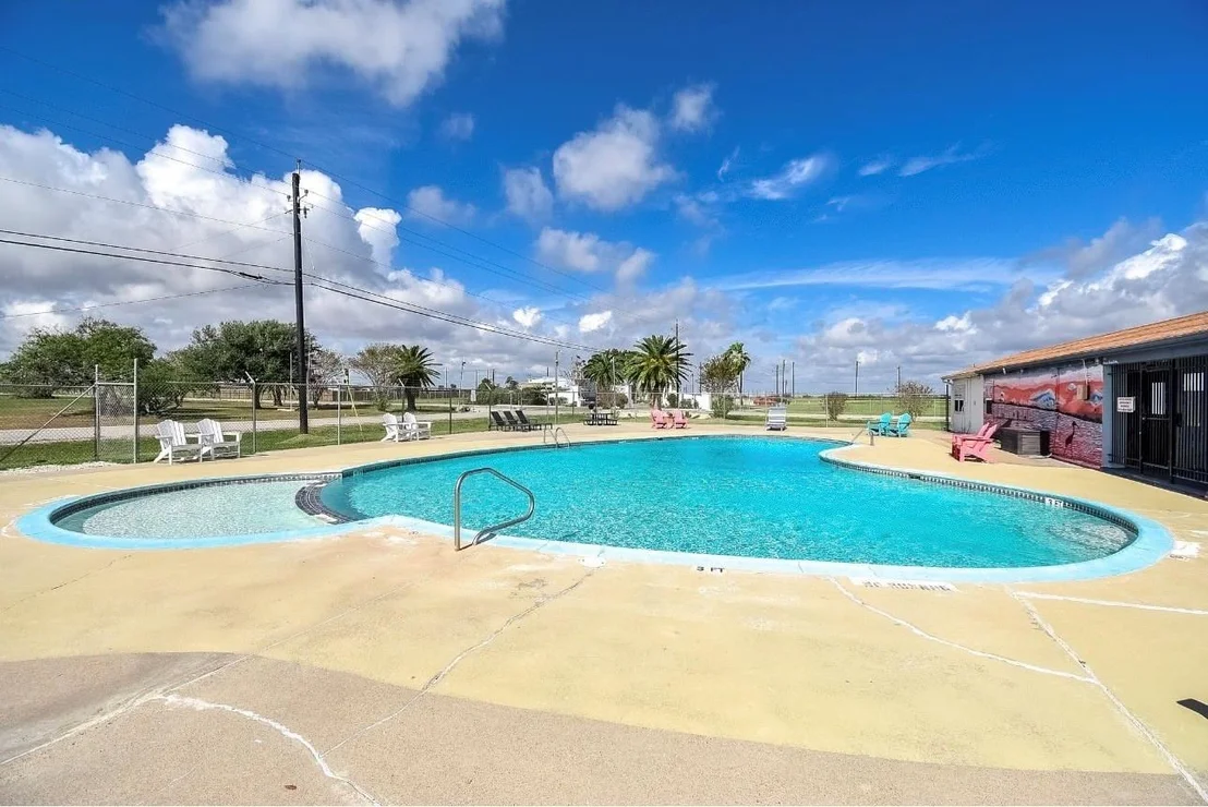 Photo of 1535 Bayview Drive