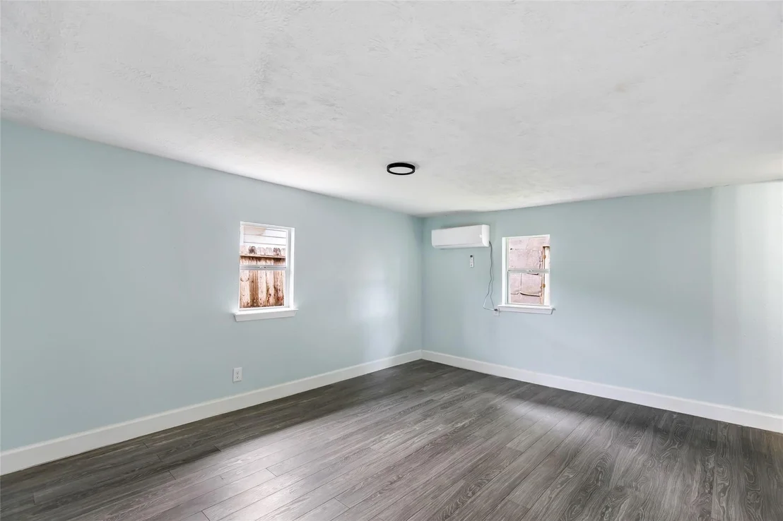 Photo of 666 Elton Street