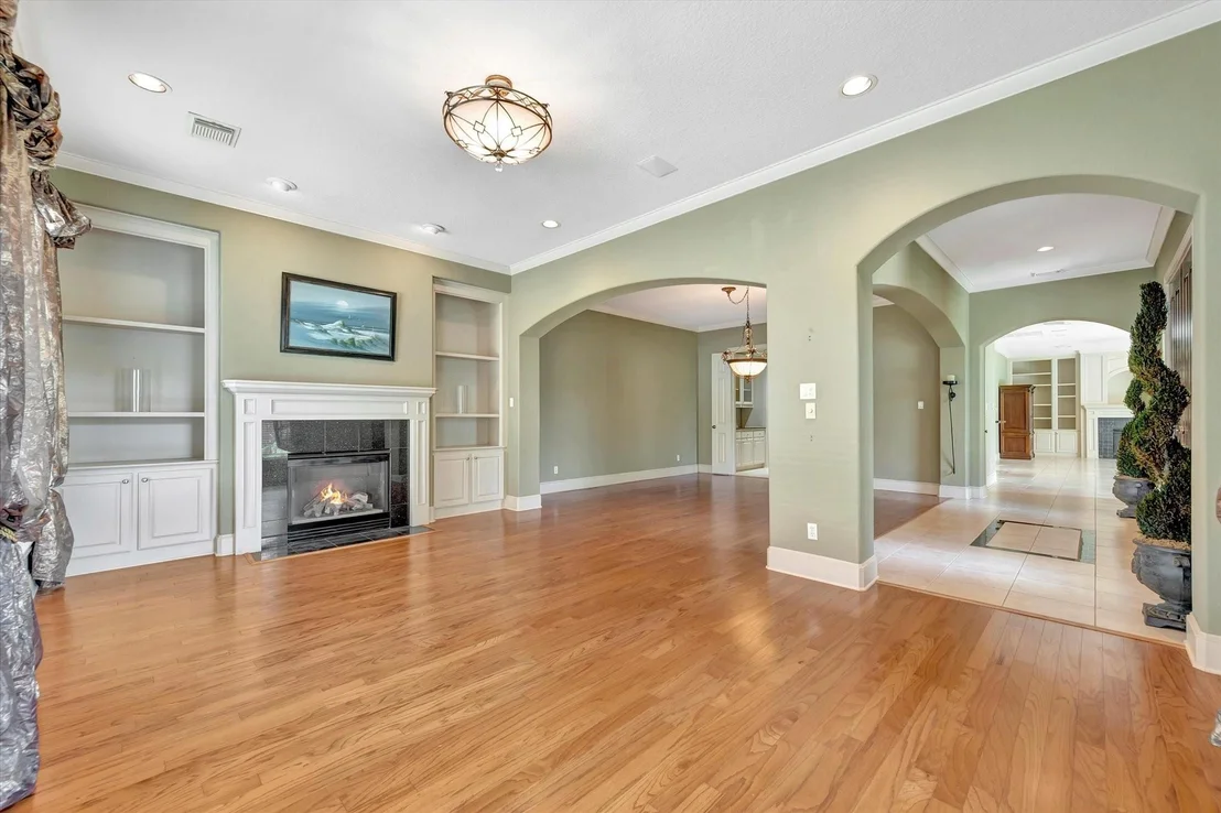 Photo of 604 Harborside Way