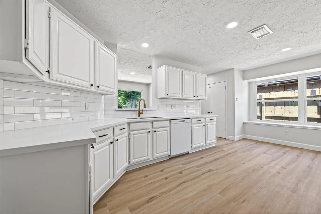 Photo of 3418 Luton Park Drive