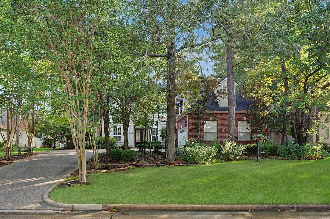 Photo of 1053 Bentwater Drive