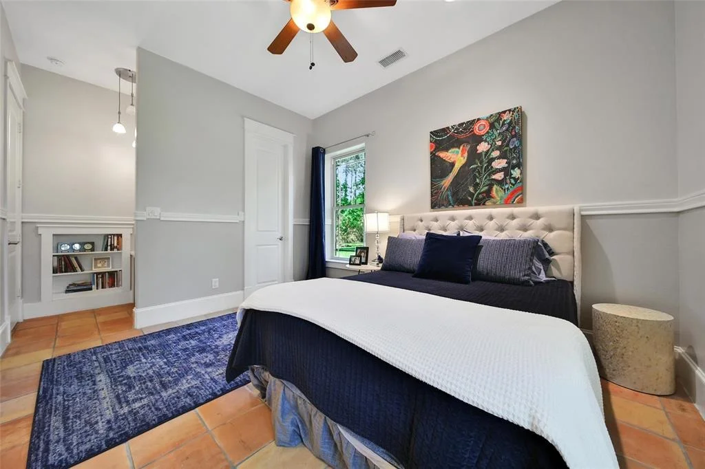 Photo of 28 Lake Forest Drive