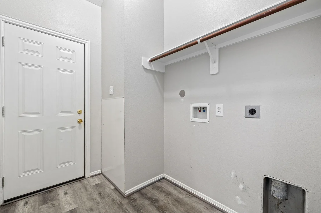 Photo of 13196 Miller Lane