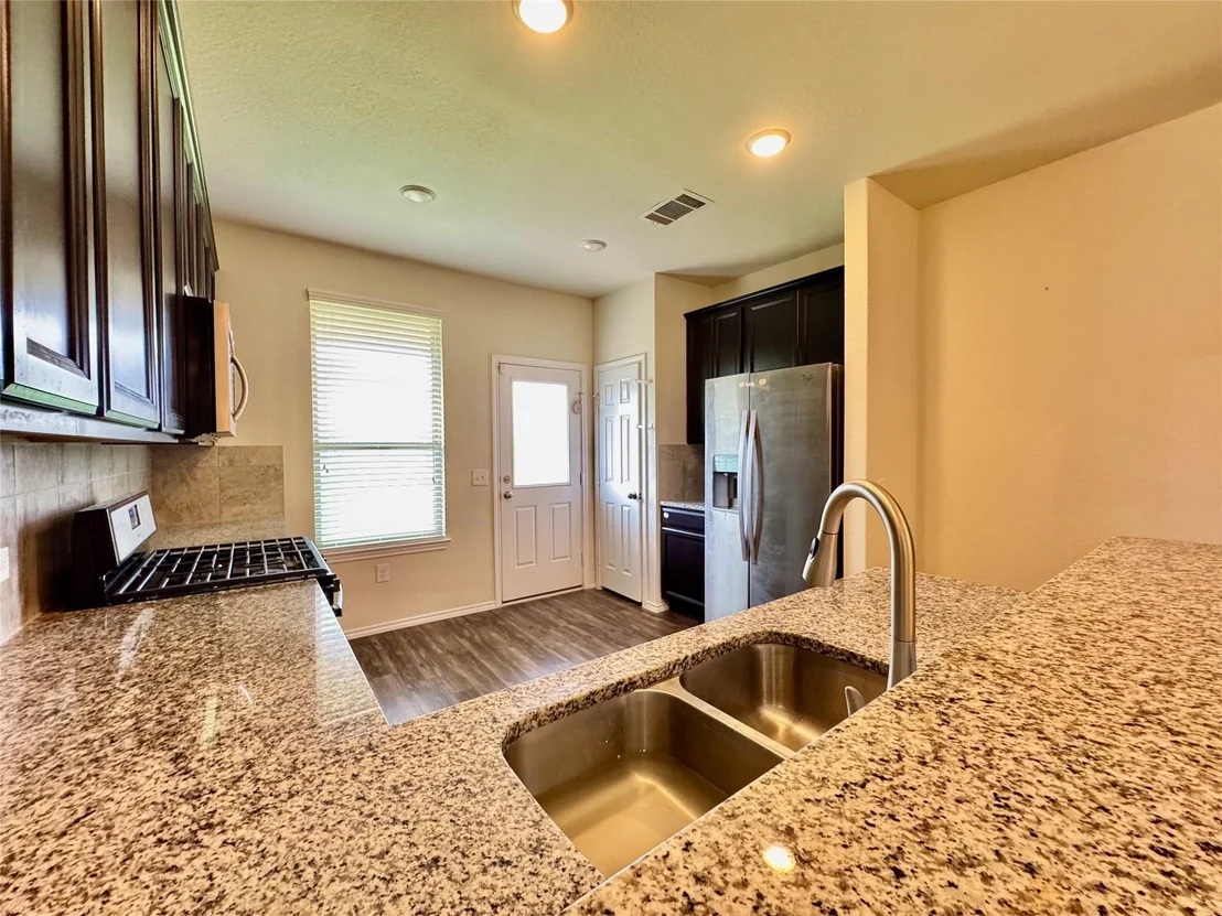 Photo of 15818 Smithland Drive