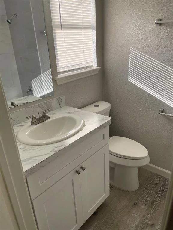 Photo of 4914 Fairgreen Lane