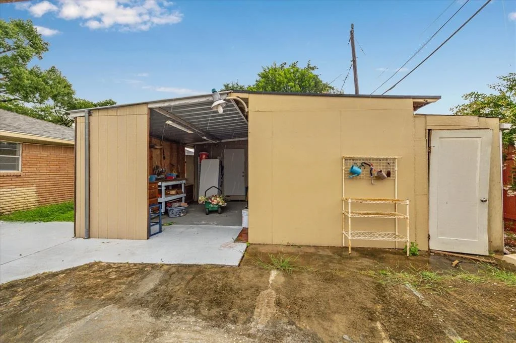 Photo of 2024 John Street