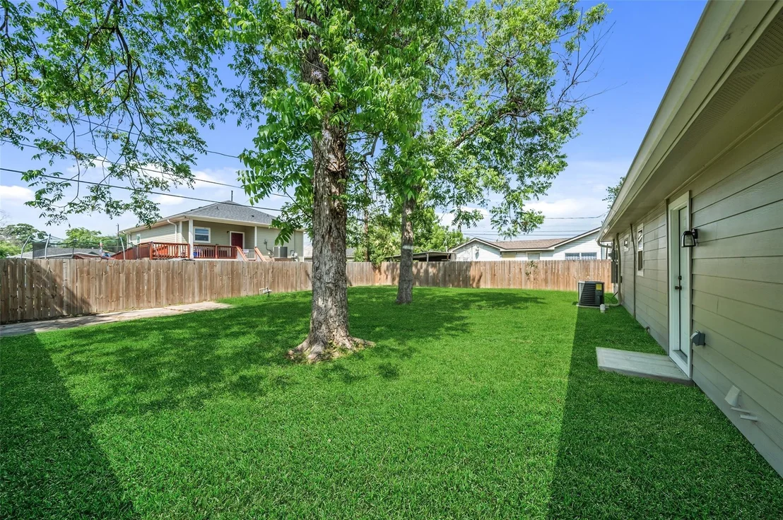 Photo of 3051 Rothermel Road