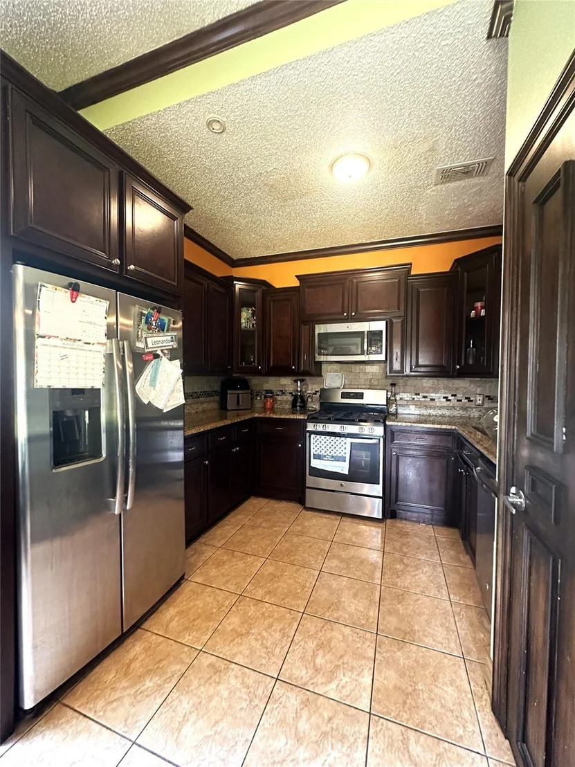 Photo of 7238 Londres Drive