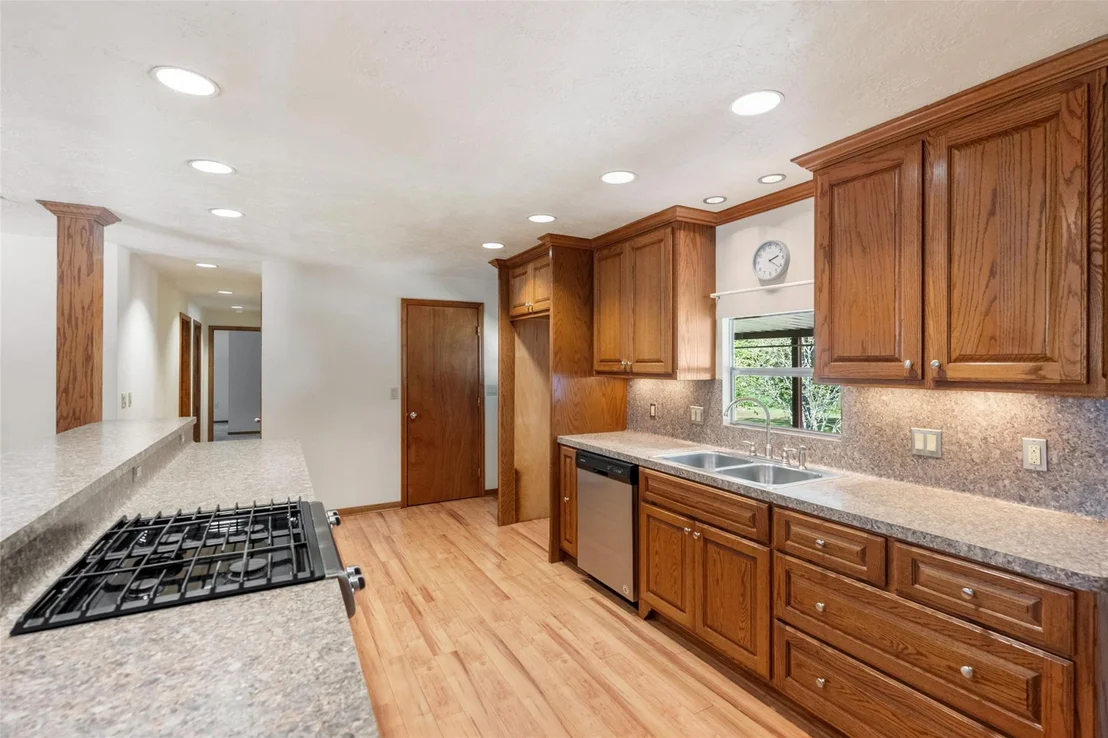 Photo of 10291 Hart Road