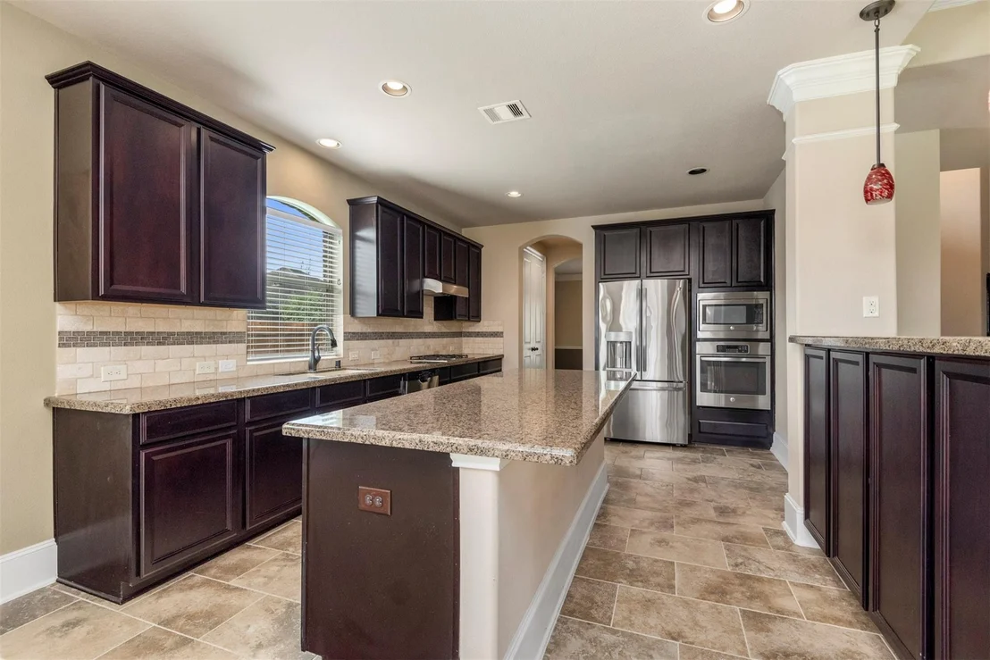 Photo of 1715 Laremont Bend Drive
