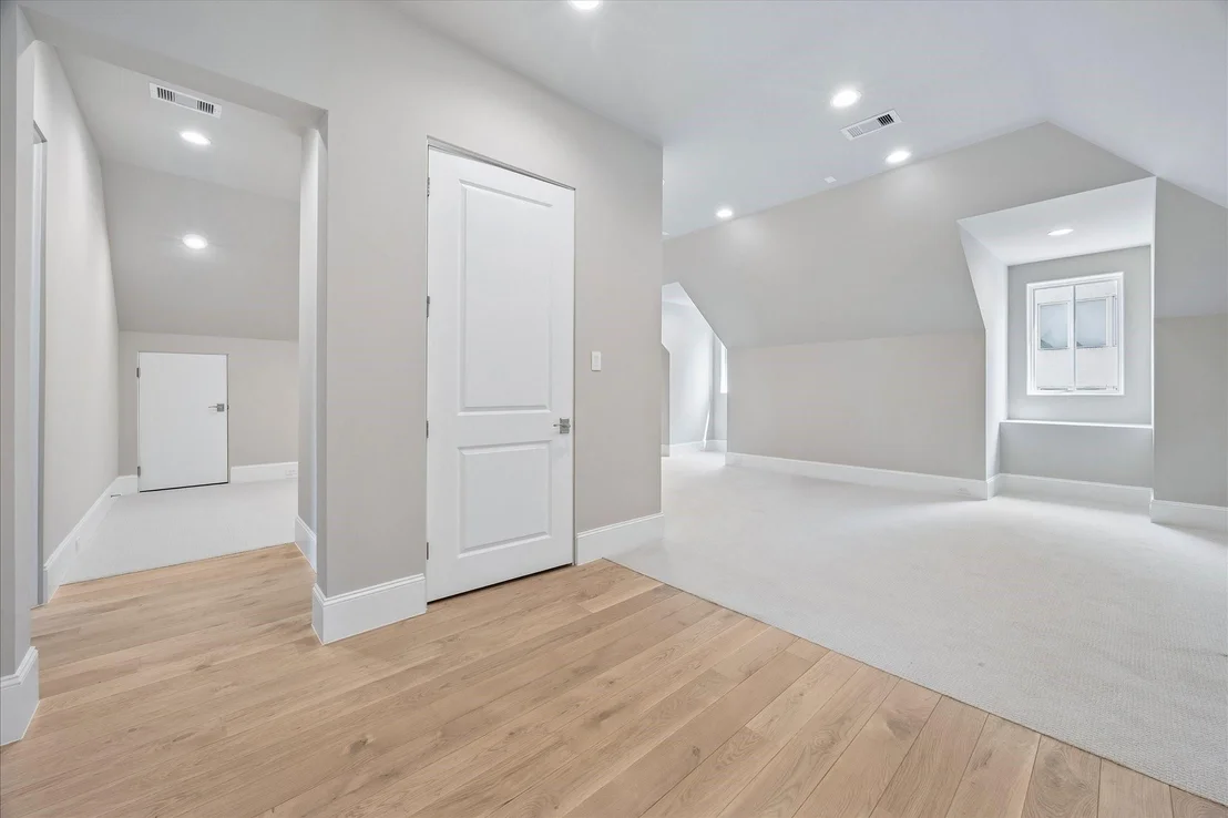 Photo of 31 Wentworth Gate Path