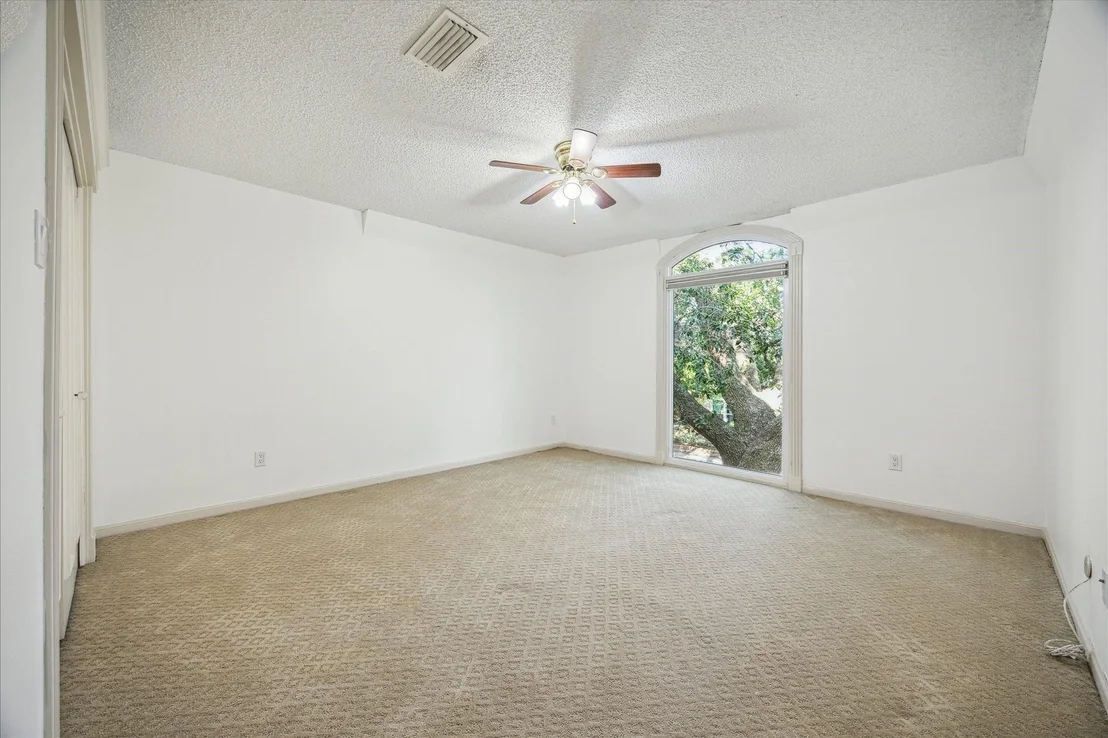 Photo of 45 Bayou Pointe Drive