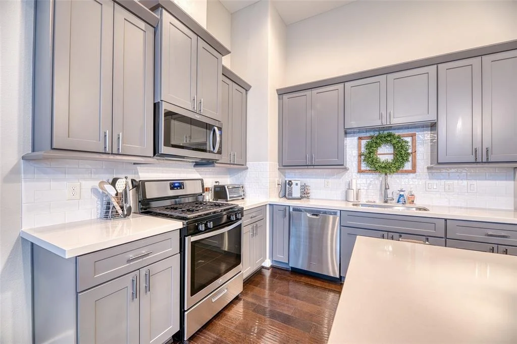 Photo of 2414 Cochran Street