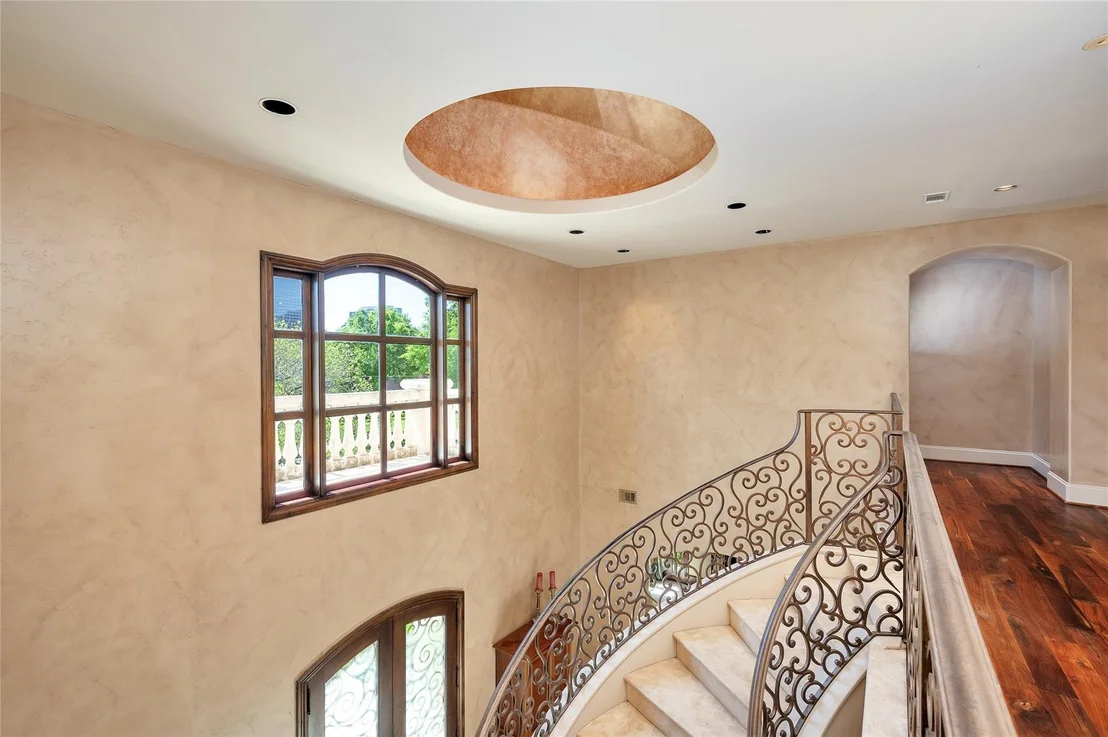Photo of 5530 Tilbury Drive