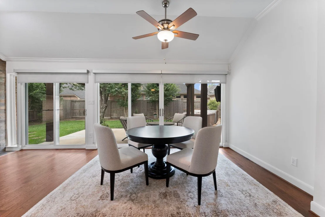 Photo of 23 S Manorcliff Place