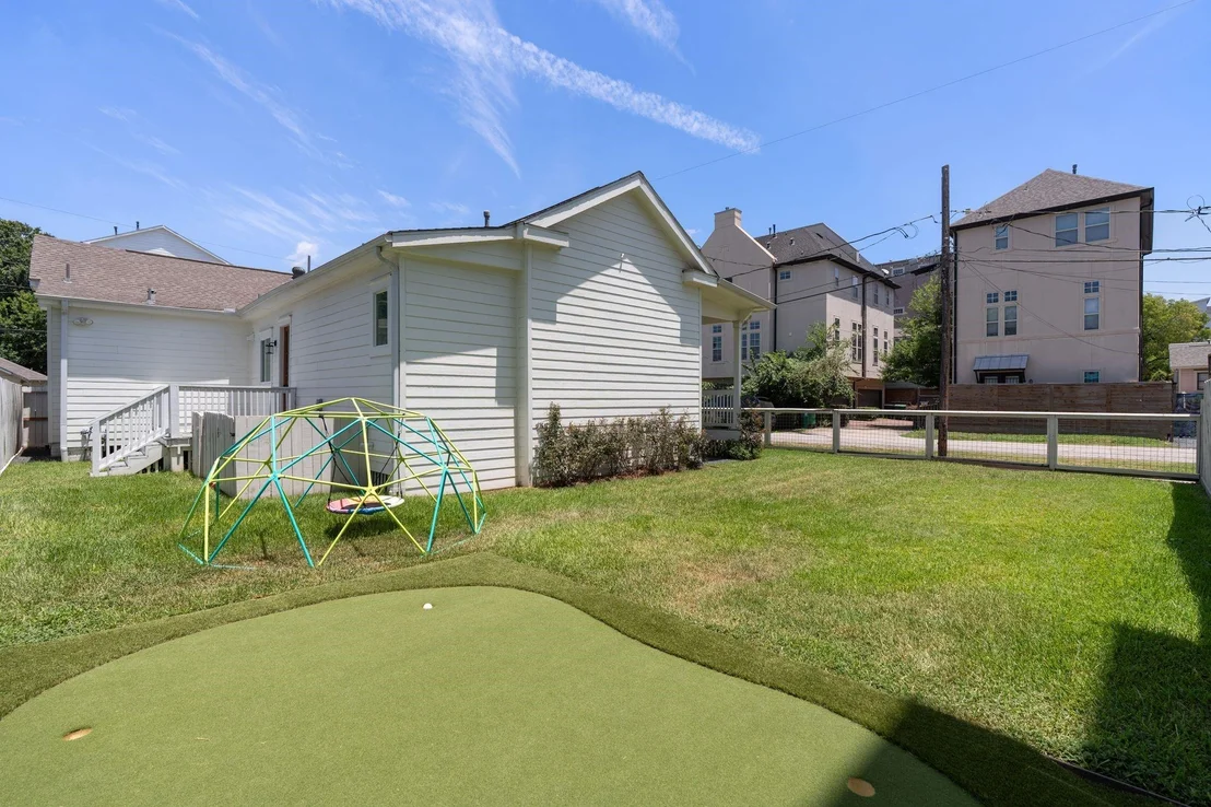 Photo of 1303 Summer Street