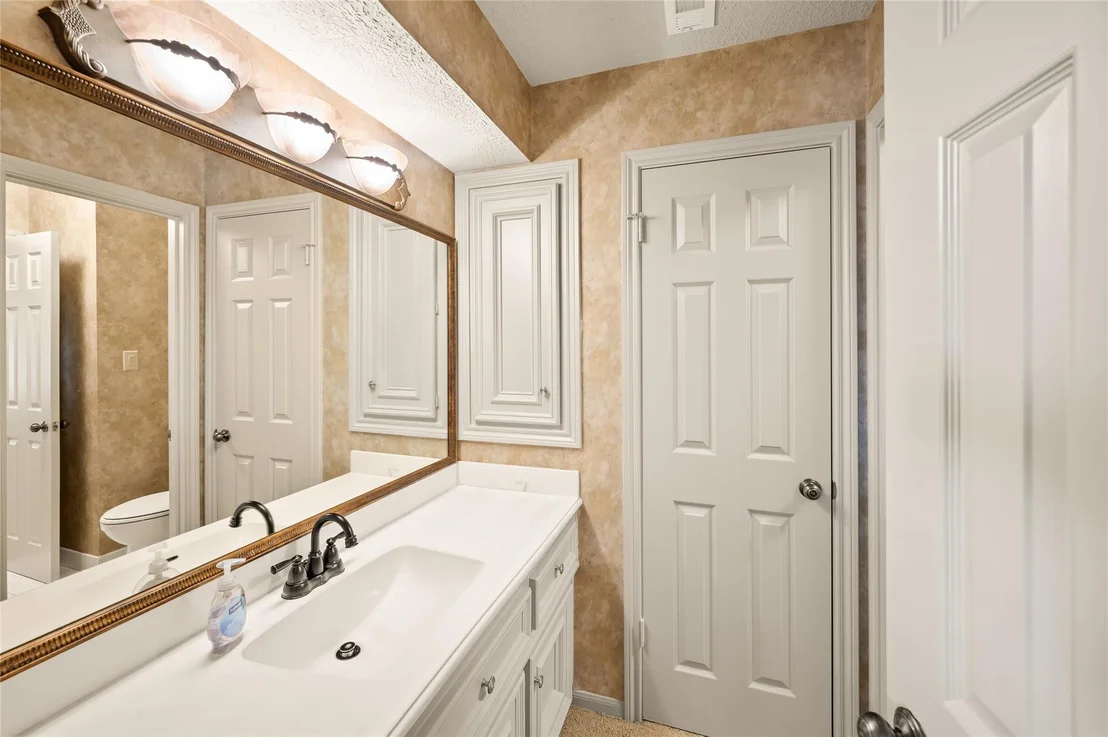 Photo of 610 Rock Cove