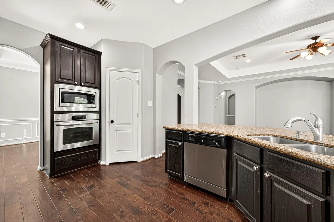 Photo of 4523 Countrycrossing Drive