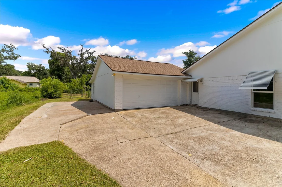 Photo of 1430 North Rd