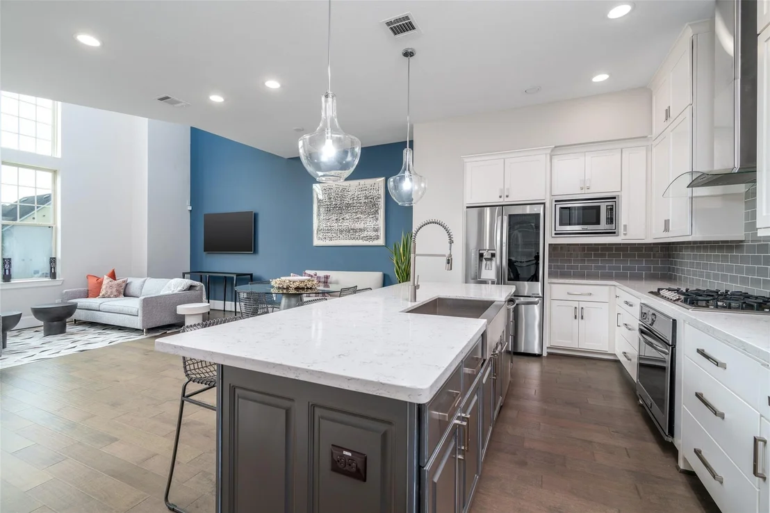 Photo of 1303 Edwinstowe Trail
