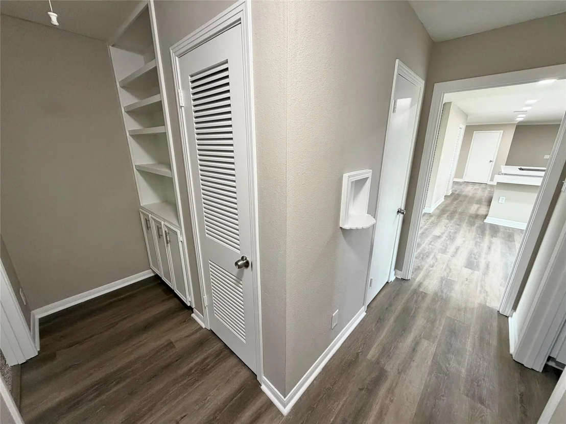 Photo of 306 Oak Drive