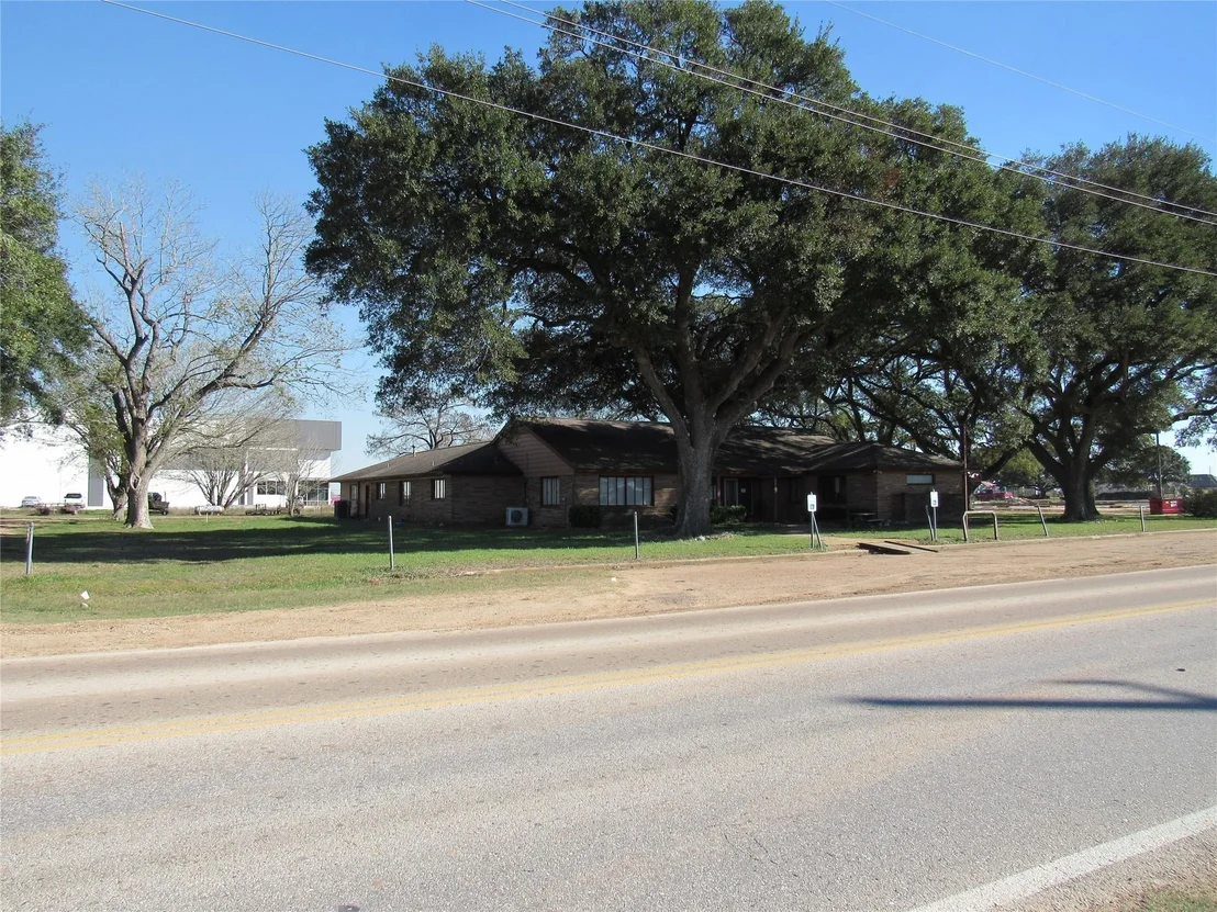Photo of 2119 Woods Road