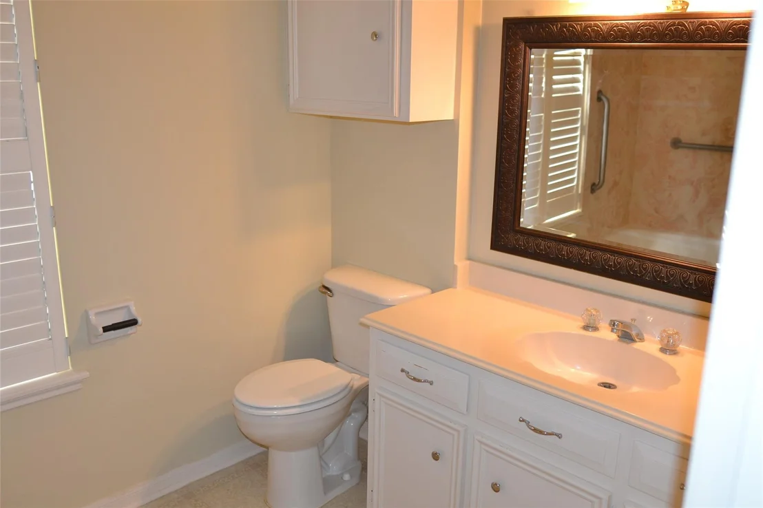 Photo of 1223 Longledge Drive