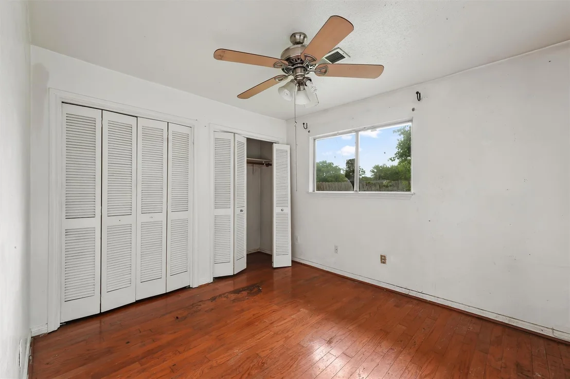 Photo of 4704 Coachman Drive