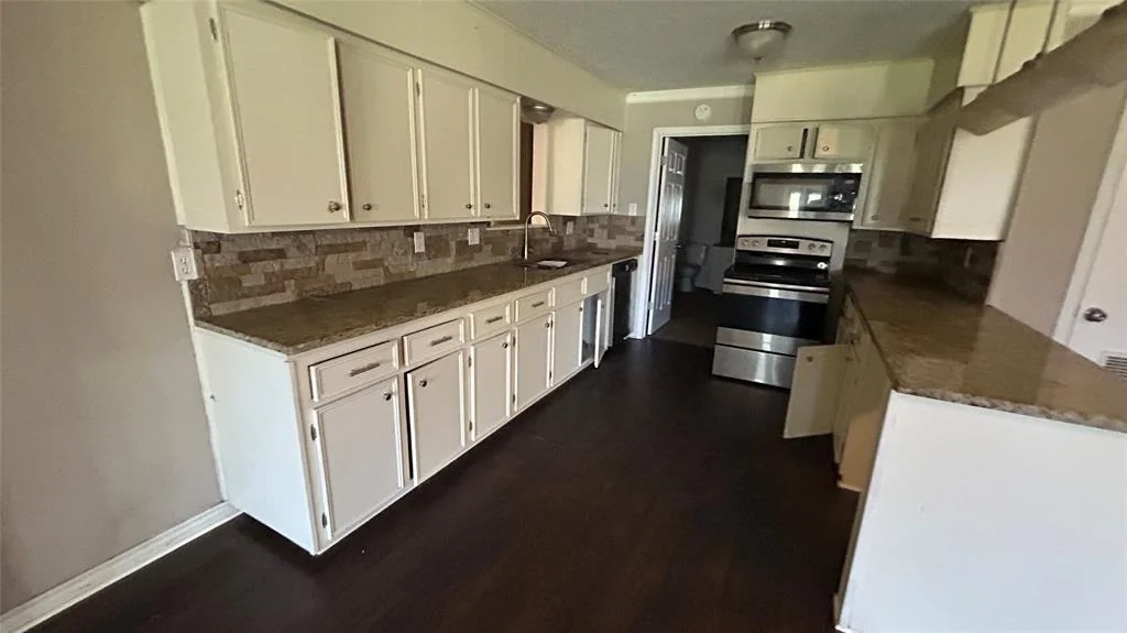 Photo of 232 Gov Hogg Drive
