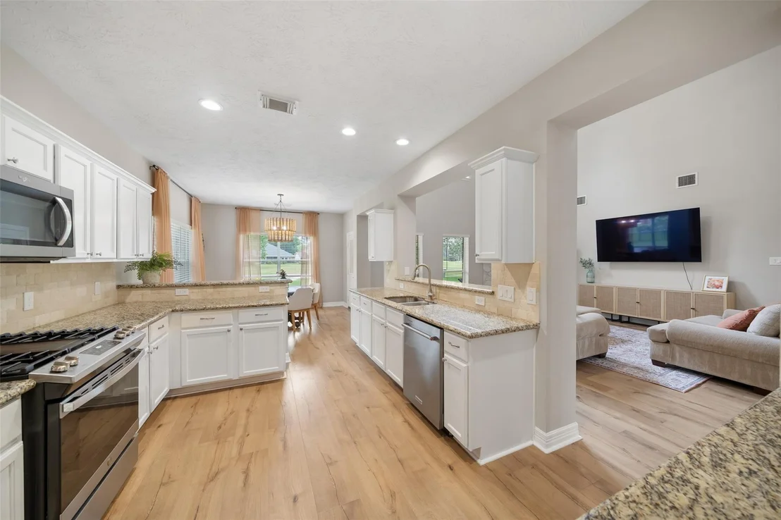 Photo of 18222 Walden Forest Drive